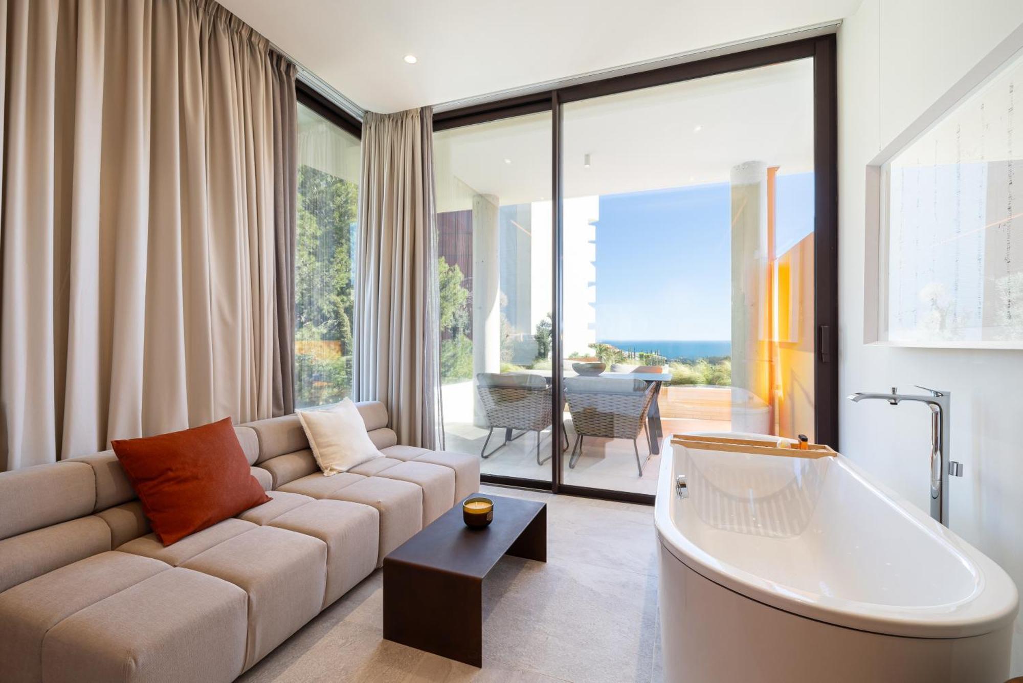 Leiro Residences Fuengirola Ngoại thất bức ảnh